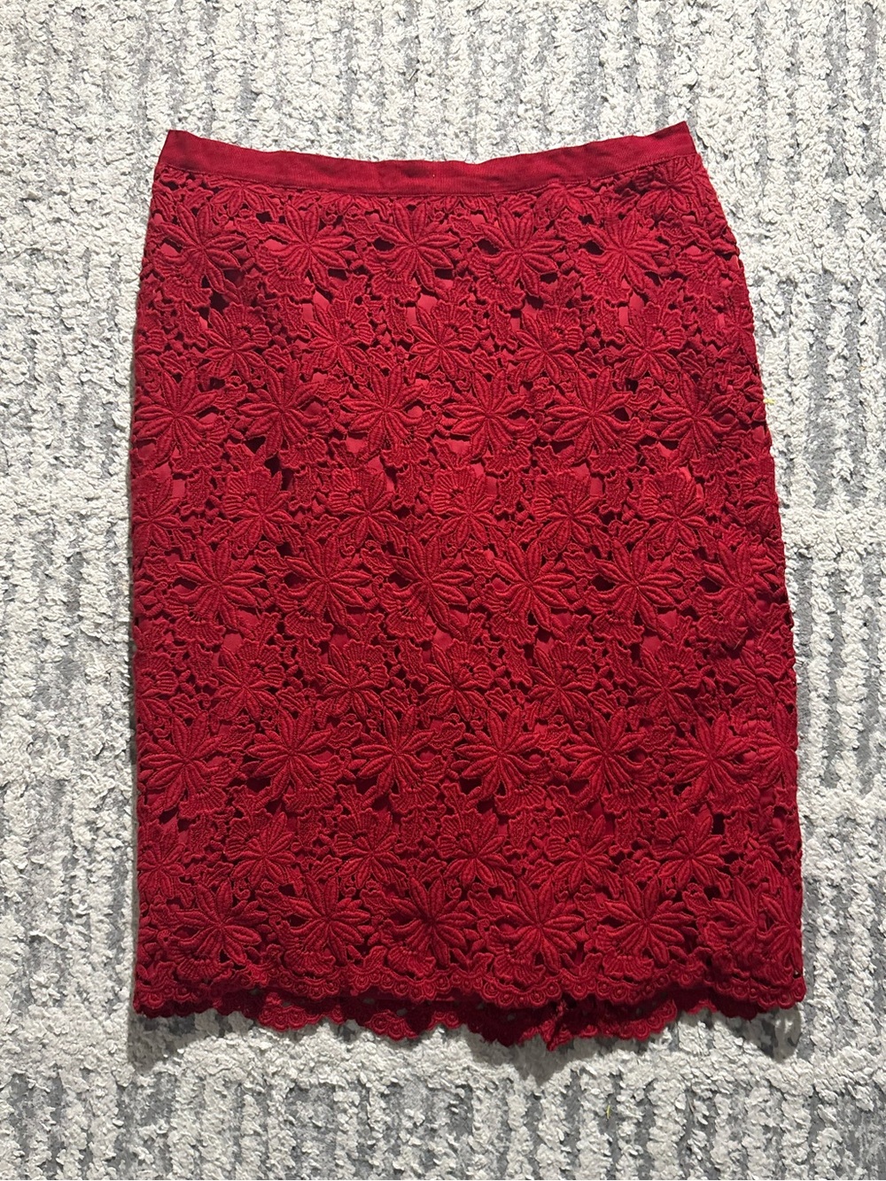 Talbots red lace floral pencil skirt size 8